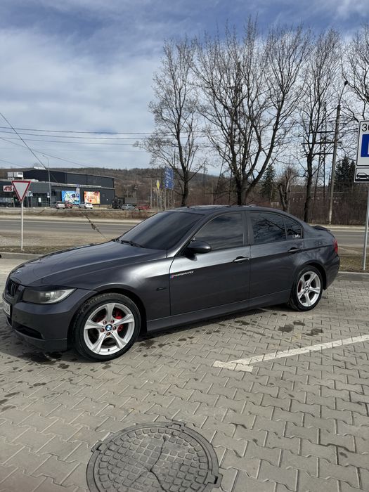 BMW E90-318d-N47.