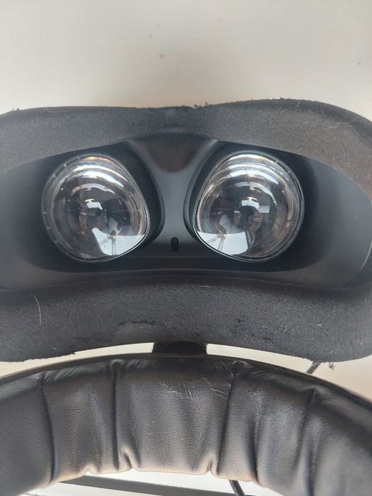 Meta Oculus Quest 2 [+ 10 gier]