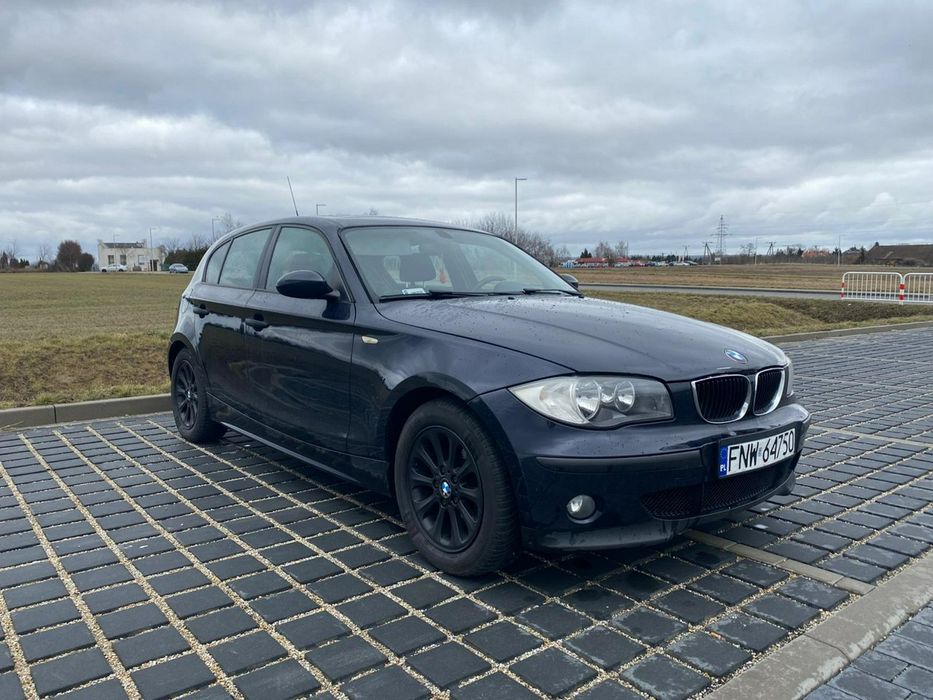 BMW 118 Benzyna 2.0 - Klimatyzacja - 241 tys km