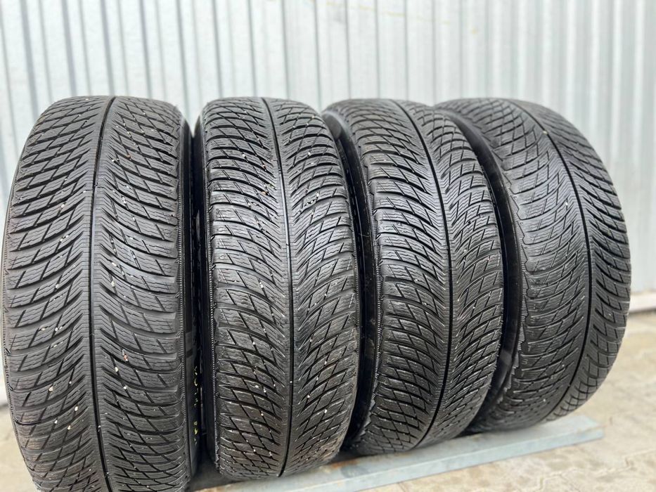 Michelin 235/65R17 Pilot Alpin 5 SUV