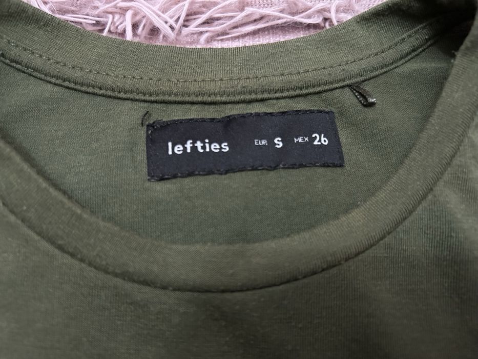 Top verde de mangas compridas