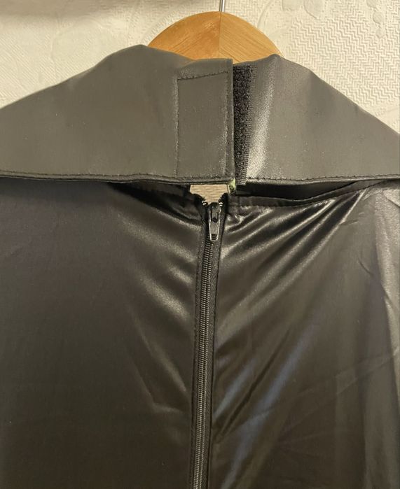 Костюм демоници на хеллоуин