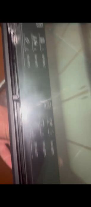 Forno AEG com sistema de limpeza