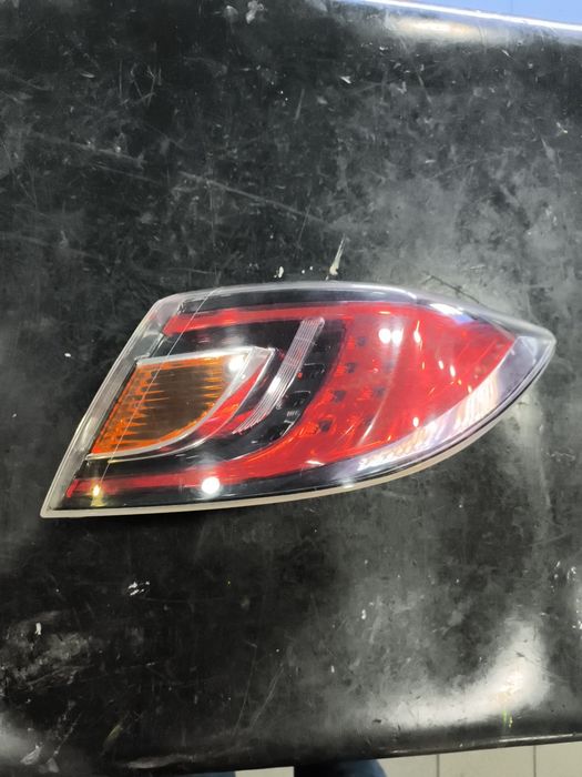 Farolim direito MAZDA 6 Hatchback (GH)