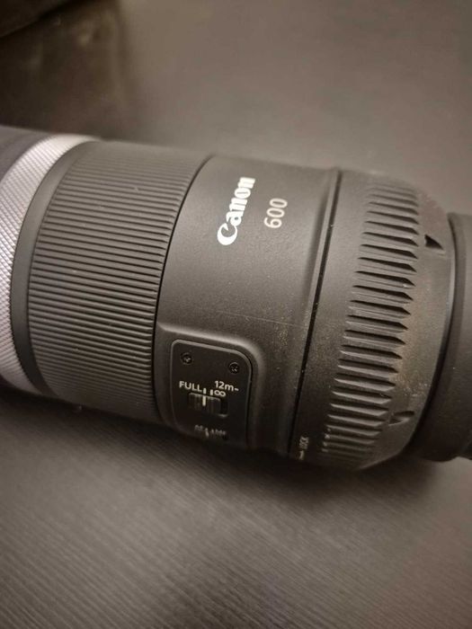 Canon RF 600mm f11 IS STM como nova