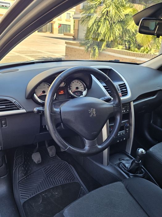 Peugeot 207 Sw 1.4 16v Trendy
