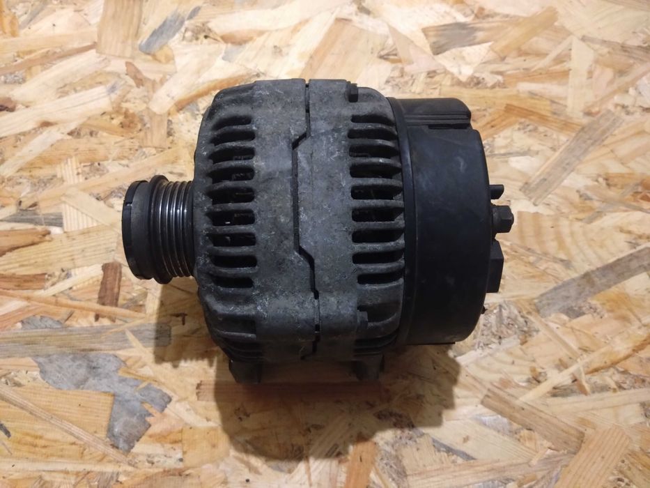 Генератор Passat B5 Audi A4 B5 A6 C5 1.9 TDI 028903028 0123515003 120A