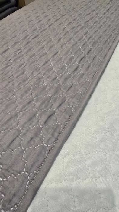 Narzuta na łóżko duża