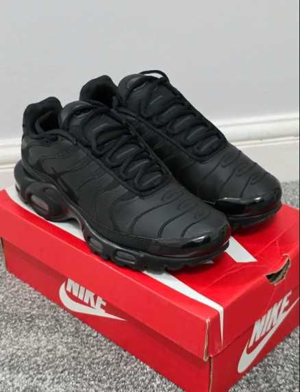 Nike  Air Max TN Plus_ Black R.41