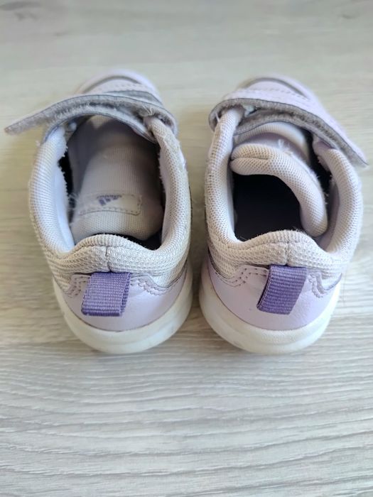 Buty sportowe sneakersy na rzepy Adidas 26