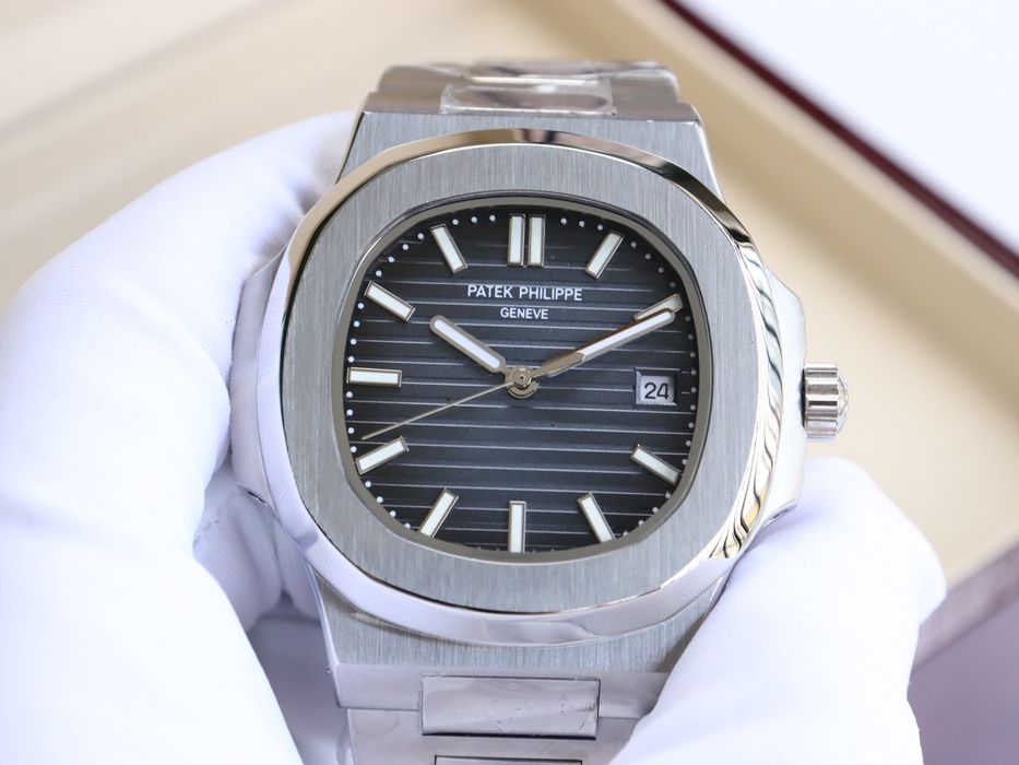 Pa_tek Philippe  “Nautilus”