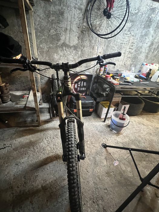 Kona Operator Downhill