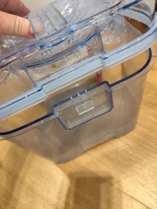 Robot sprzątający Dreame W10