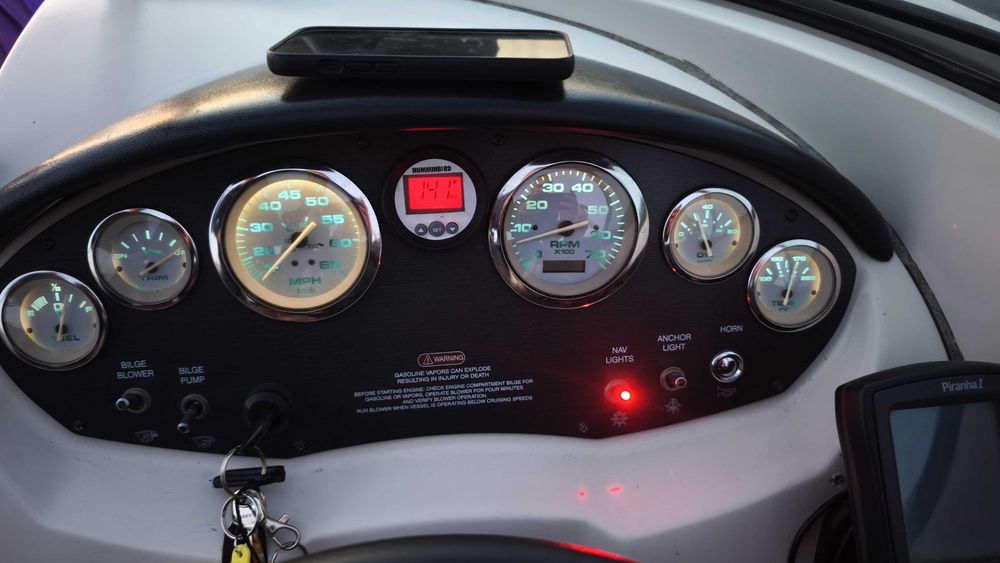 Łódź motorowa SEA RAY 195 SPORT 4,3