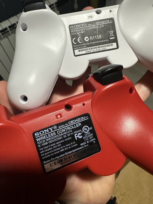 Черный белый джойстик sony ps3