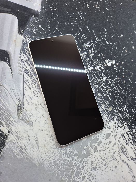 Samsung A57 Blue 8/128 gb  Європа