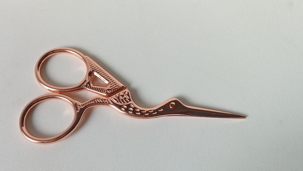 Nożyczki do haftowania bocian