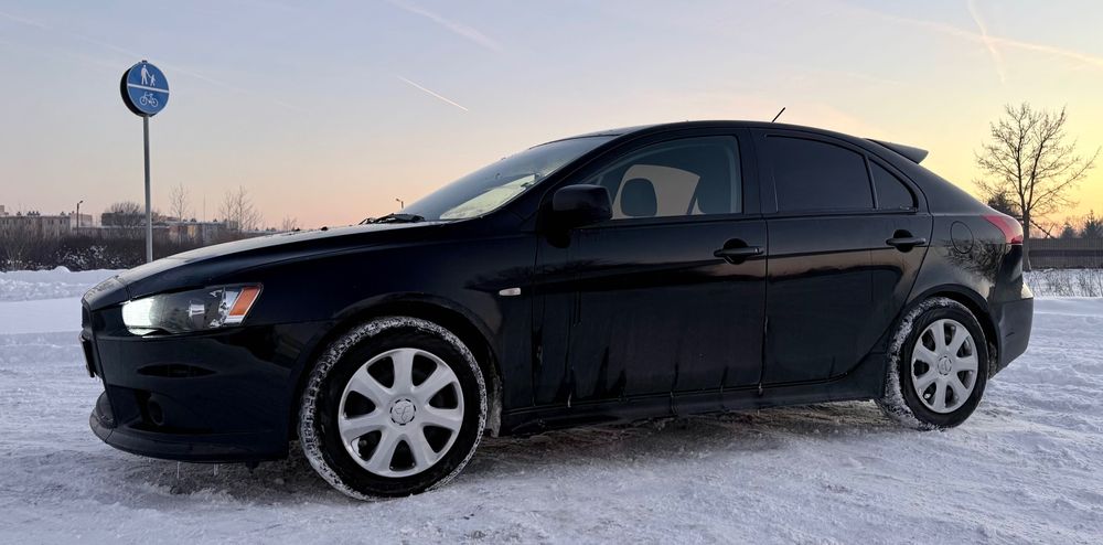 Mitsubishi Lancer Sportback 1.8 PL Salon 2010