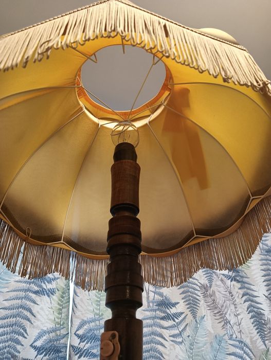 Lampa stojąca PRL z abażurem