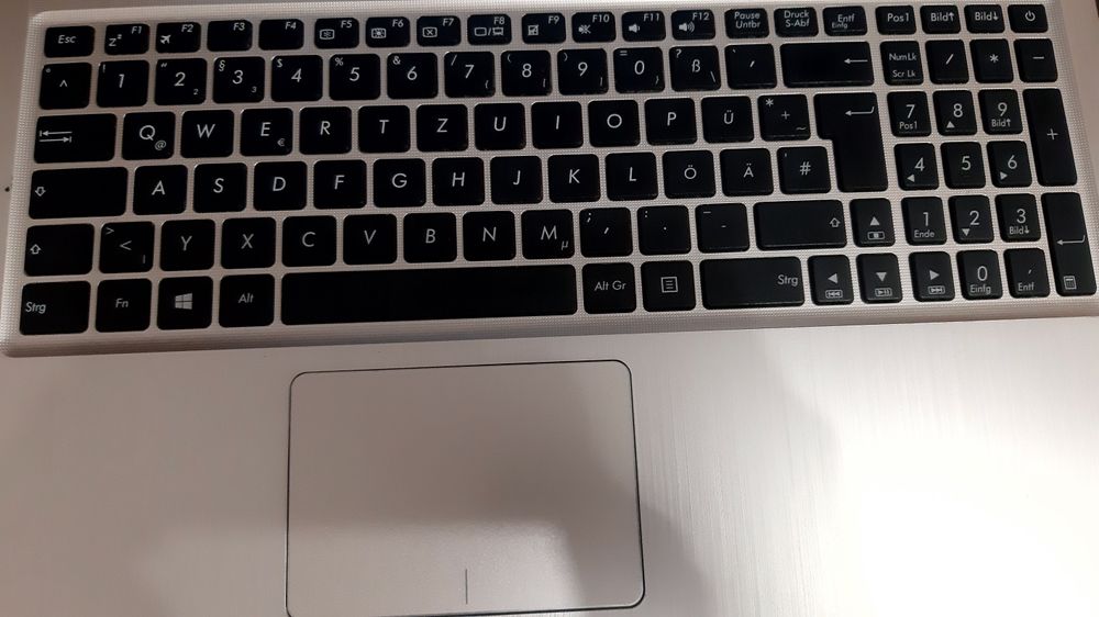 Ноутбук ASUS R540L. Ідеальний стан! Як новий!