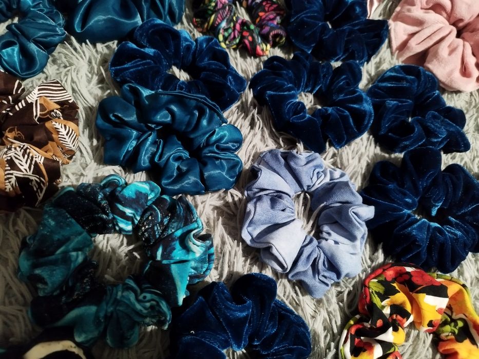 Scrunchies 2+1 gratis. Nowe