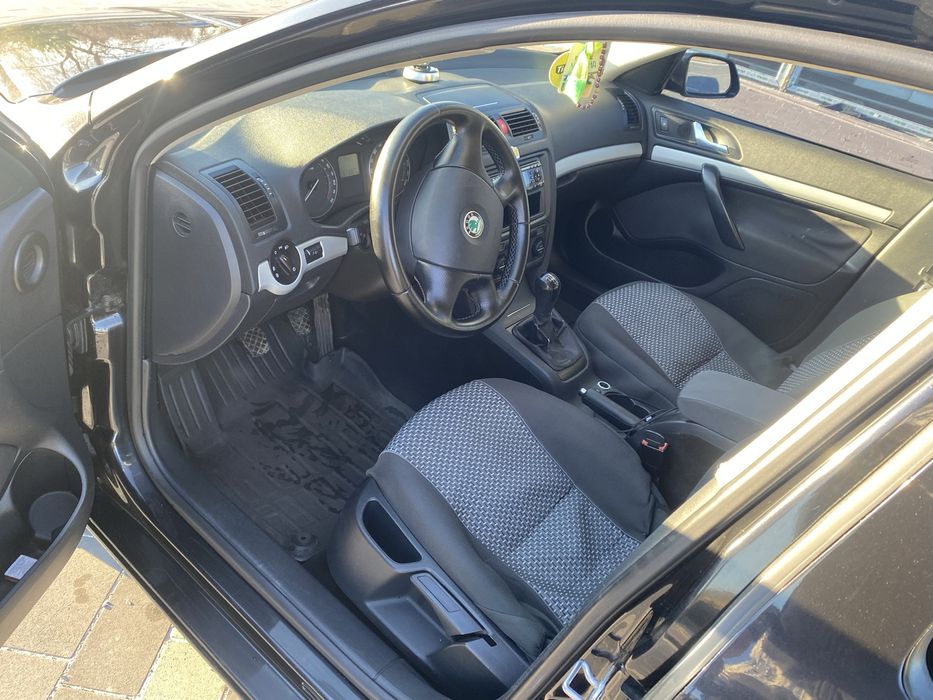 Шкода октавія 1.6 бензина МРІ