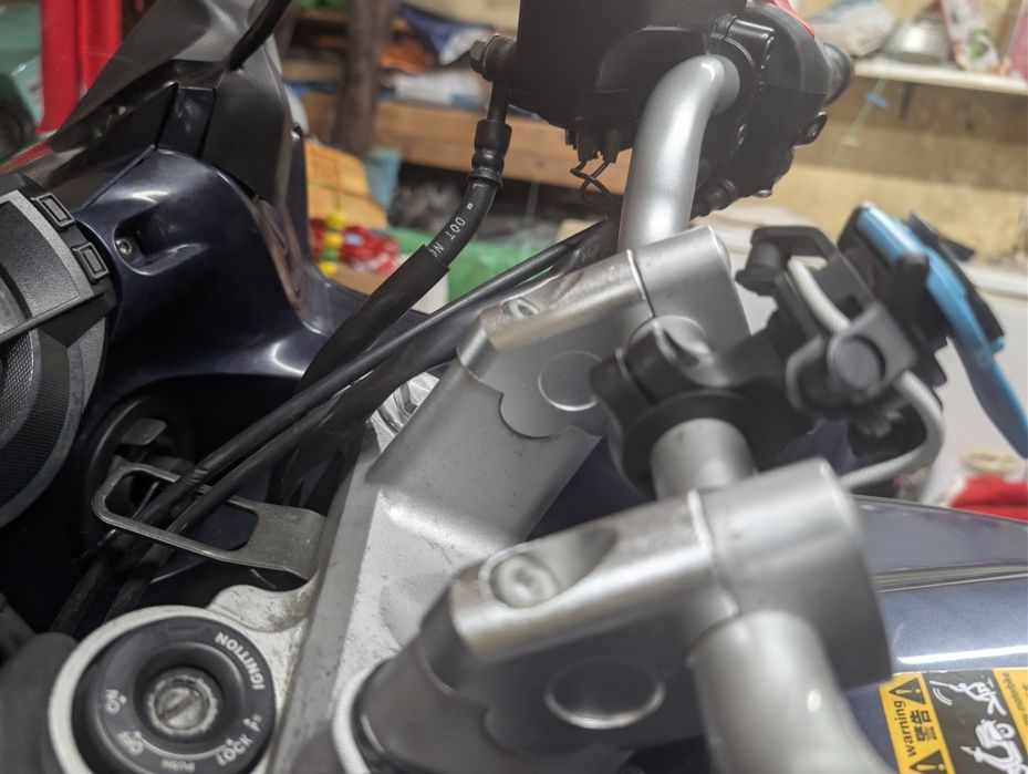 Yamaha  FZ6S 2004