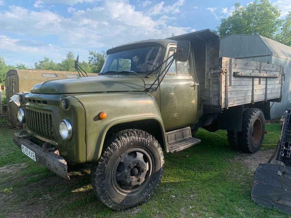 Газ 5204, 1976 рік