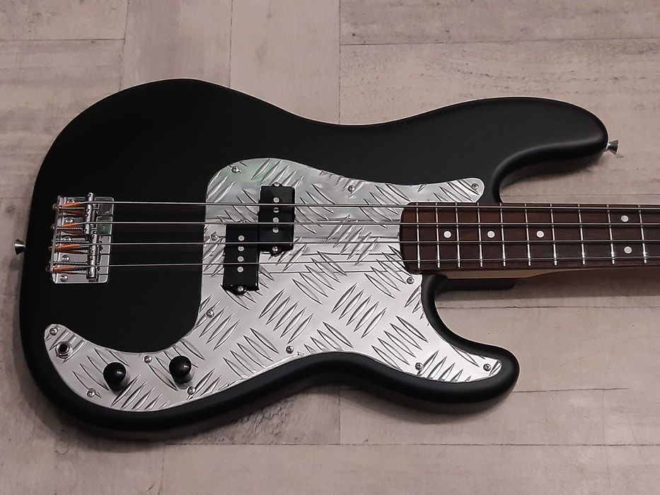Gitara Basowa Fender Squier Precision Bass -Black Matt- wysyłka Gratis - zamiana