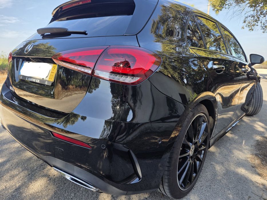 Mercedes-Benz A180d AMG Premium Plus foto 3