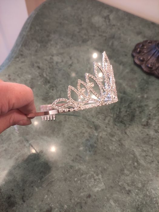 Tiara Coroa Brilhantes Prateada Noiva