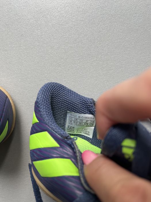 Halówki buty piłkarskie Adidas 28,5