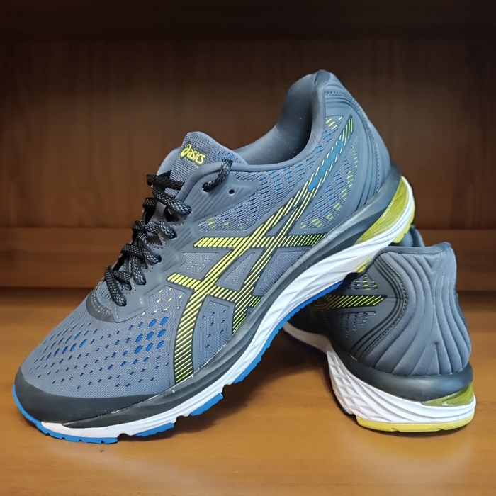 Asics Gel Stratus 43,5/27,5 см