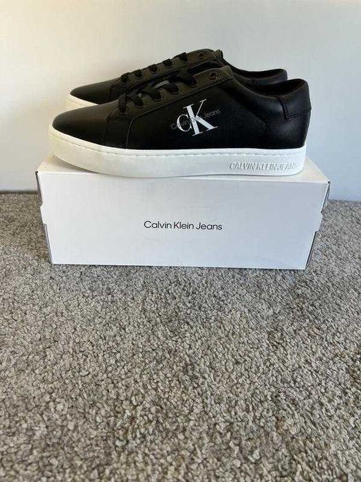 Оригінальні шкіряні кеди Calvin Klein