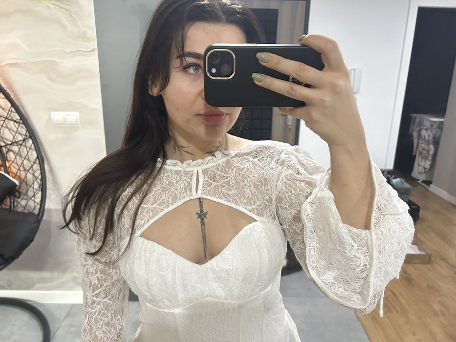 Biała sukienka ASOS koronka na ślub poprawiny