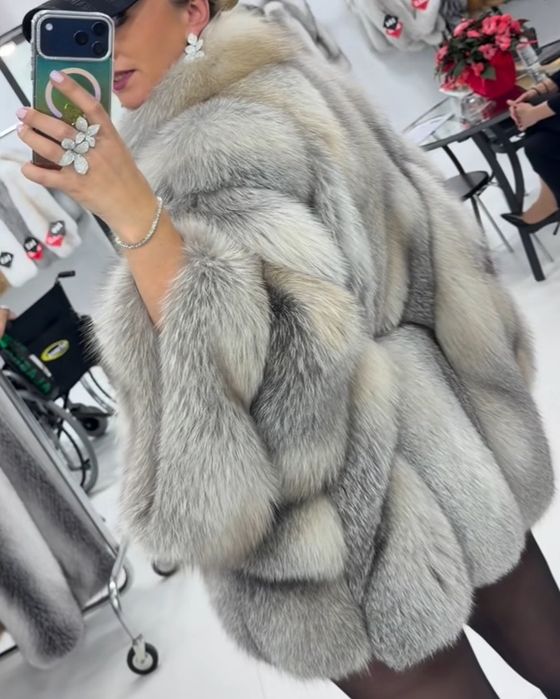 Красивое роскошное изделие