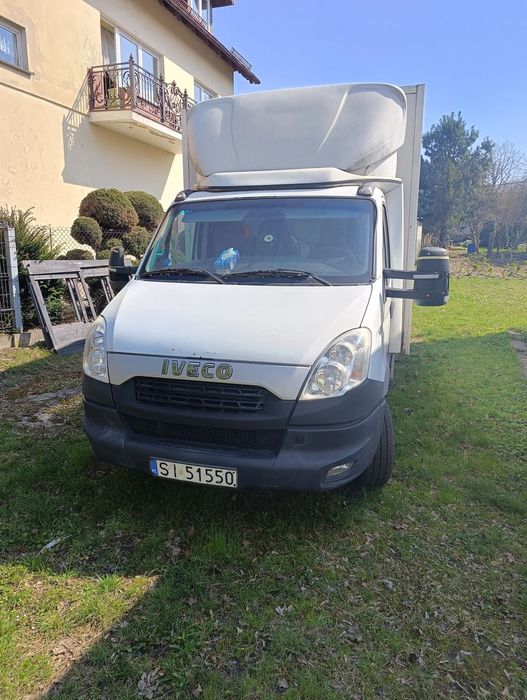 Iveco Partner 35S15  Iveco kontener 4,5m ładne