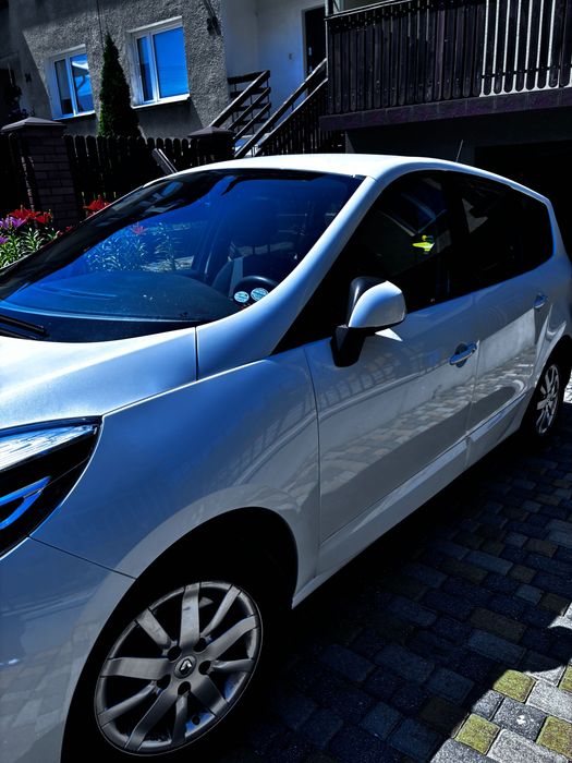 Grand Scenic 3 1.5 dci automat