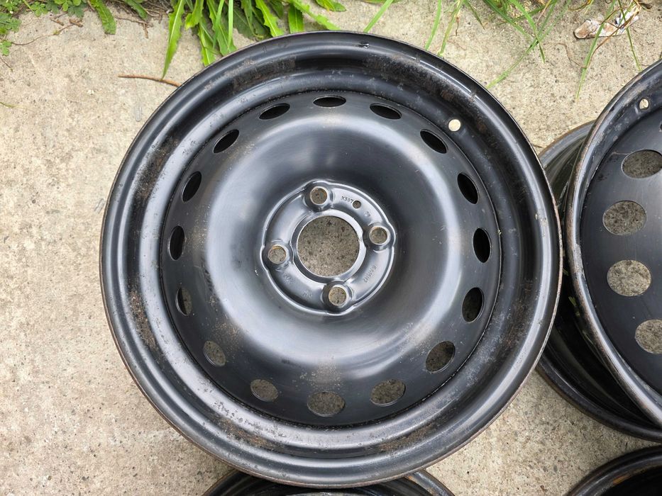 Oryginalne felgi stalowe RENAULT CLIO III 15" 4x100 6J ET 50 NISSAN MICRA