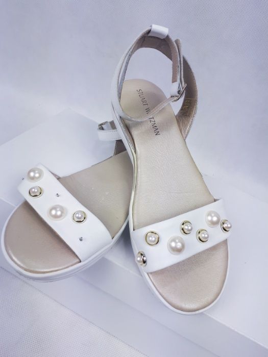 Sandały STUART WEITZMAN białe pwrły skóra 36