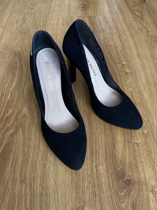 Туфлі замшеві