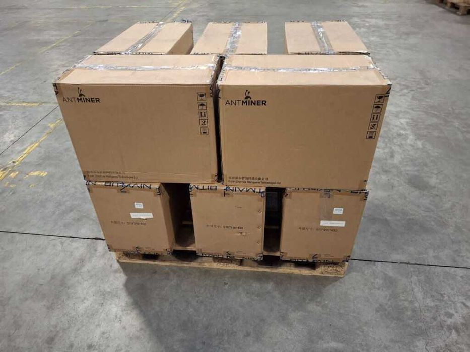 Mineradora Antminer S19K Pro 120th | NOVA