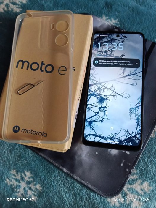Sprzedam Motorolę  Moto e15!