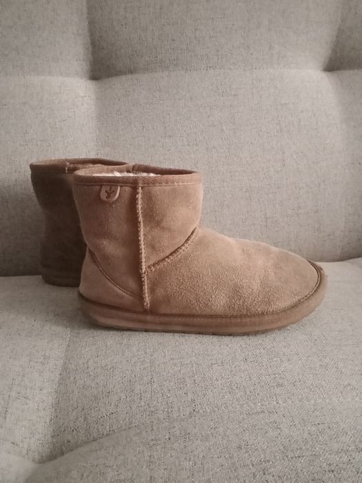 Orginalne buciki zimowe Emu Australia rozm 32z nat zamszu