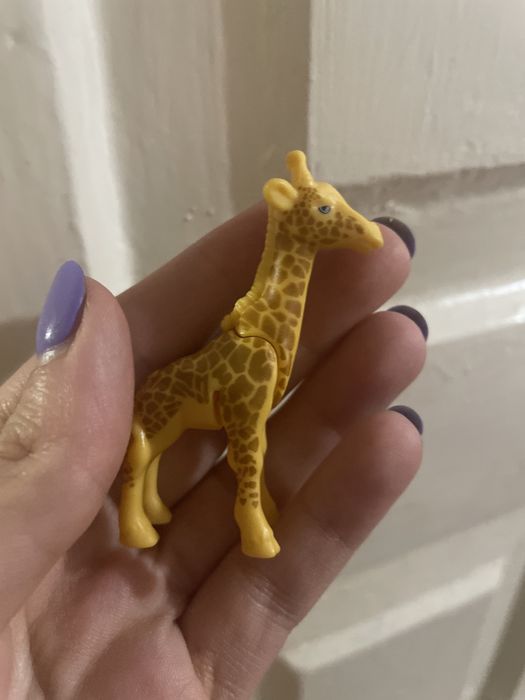 Продам фігурки з колекціі кіндер тварини