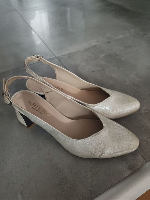 Buty damskie 39 złote Krisko