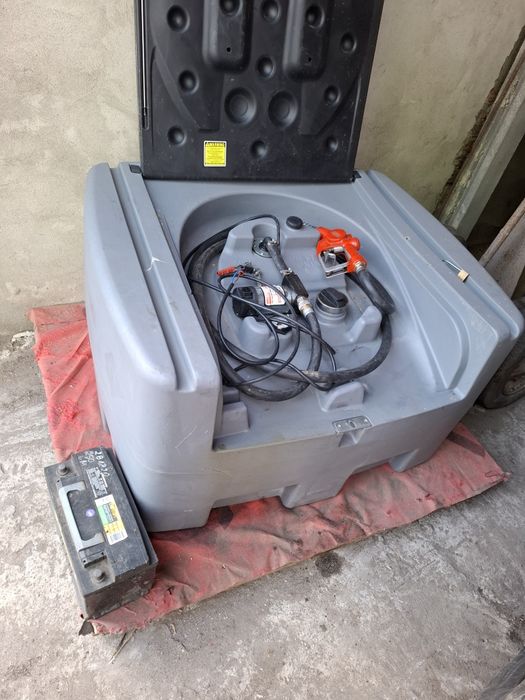 Sprzedam zbiornik na paliwo