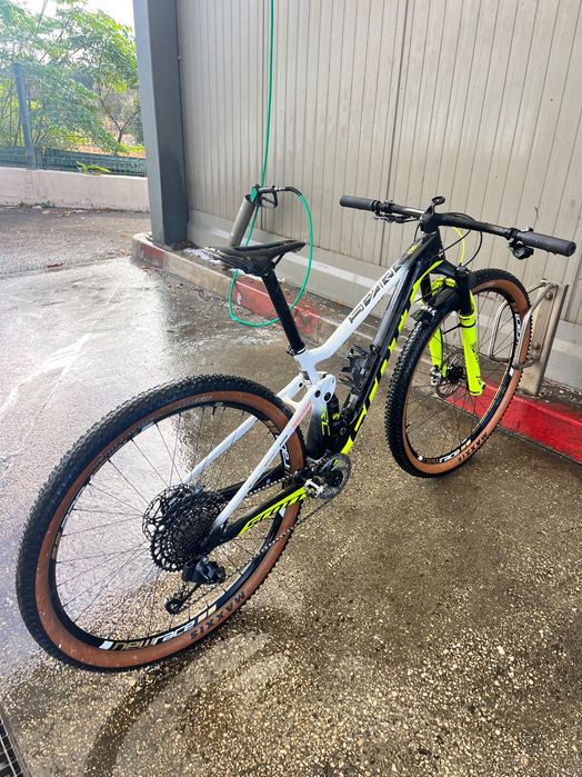Bicicleta de montanha Scott Spark edição Nino Schurter Size S