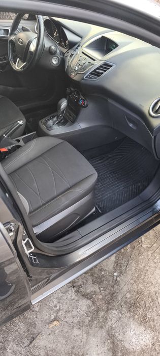 ford fiesta 2016