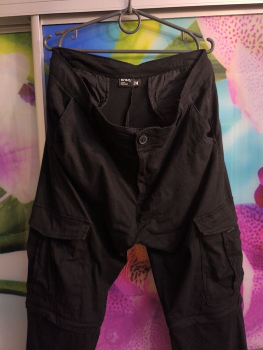 Штаны карго стрейчевые ,черного цвета, размер 34